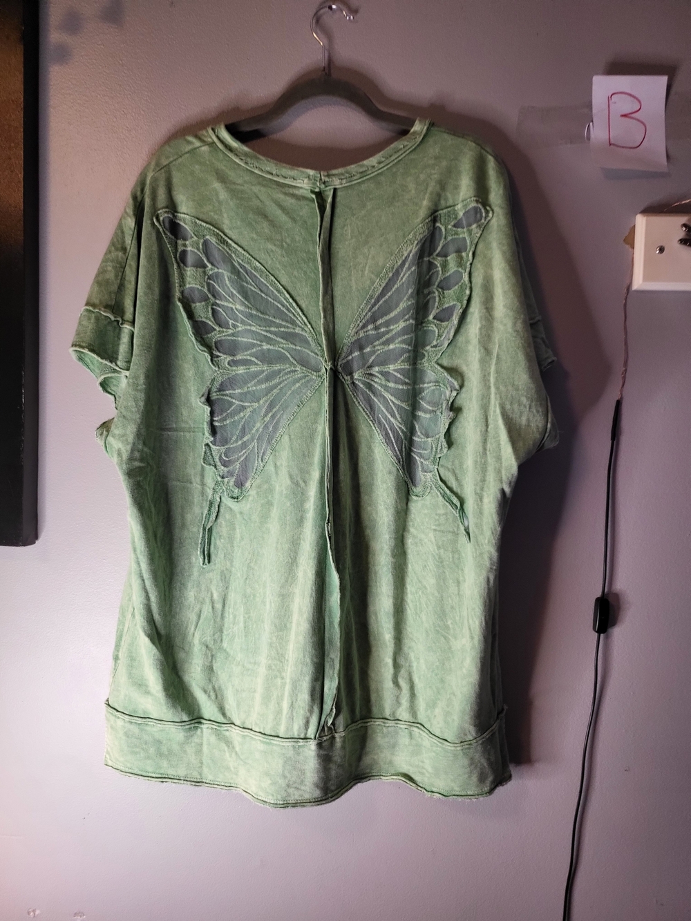 Washed Sage Green Short-Sleeve Sweatshirt Top